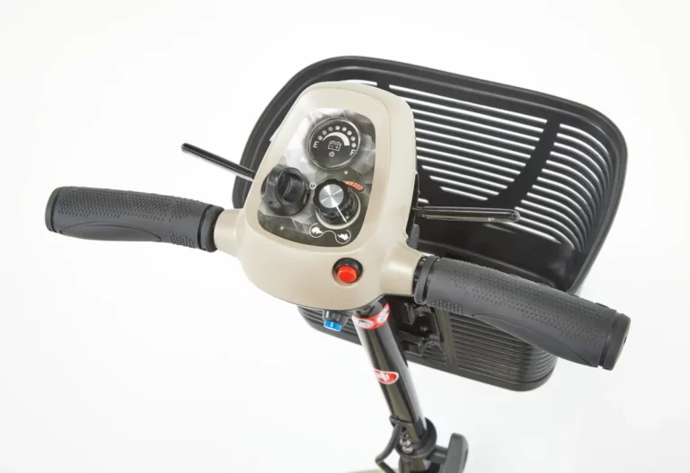 Elektromobil Motion Healthcare-Lithilite PRO 6 km/h LITHIUM Akku zerlegbar NEUHEIT – Bild 6