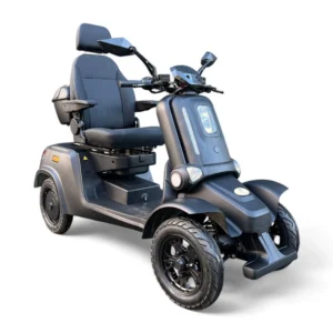 Entdecken Sie das Motion Forty5, ein luxuriöses Elektromobil, das mit 45 km/h Geschwindigkeit und elegantem Design begeistert. Fahren Sie stilvoll und nachhaltig.